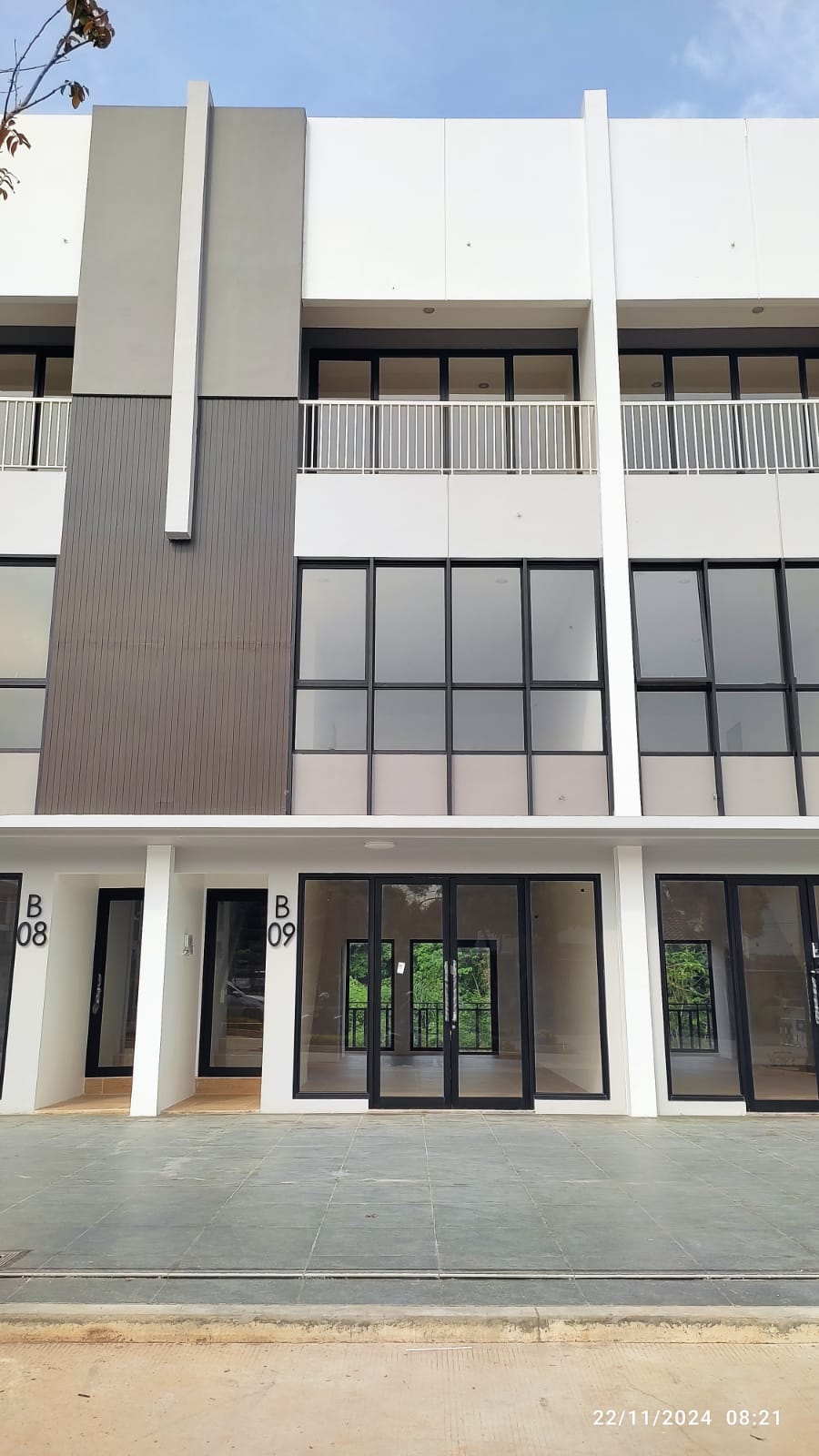 Di Sewakan Ruko Di Tanamera Lippo Cikarang